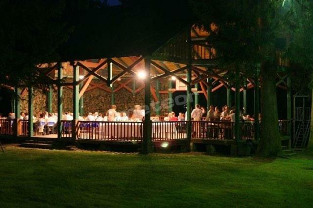 Zacisze Lesne Hostel ลิดซ์บาร์ก วาร์มิงสกี ภายนอก รูปภาพ
